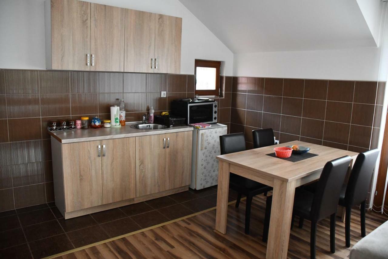 Višegrad Apartment And Rooms Konak מראה חיצוני תמונה